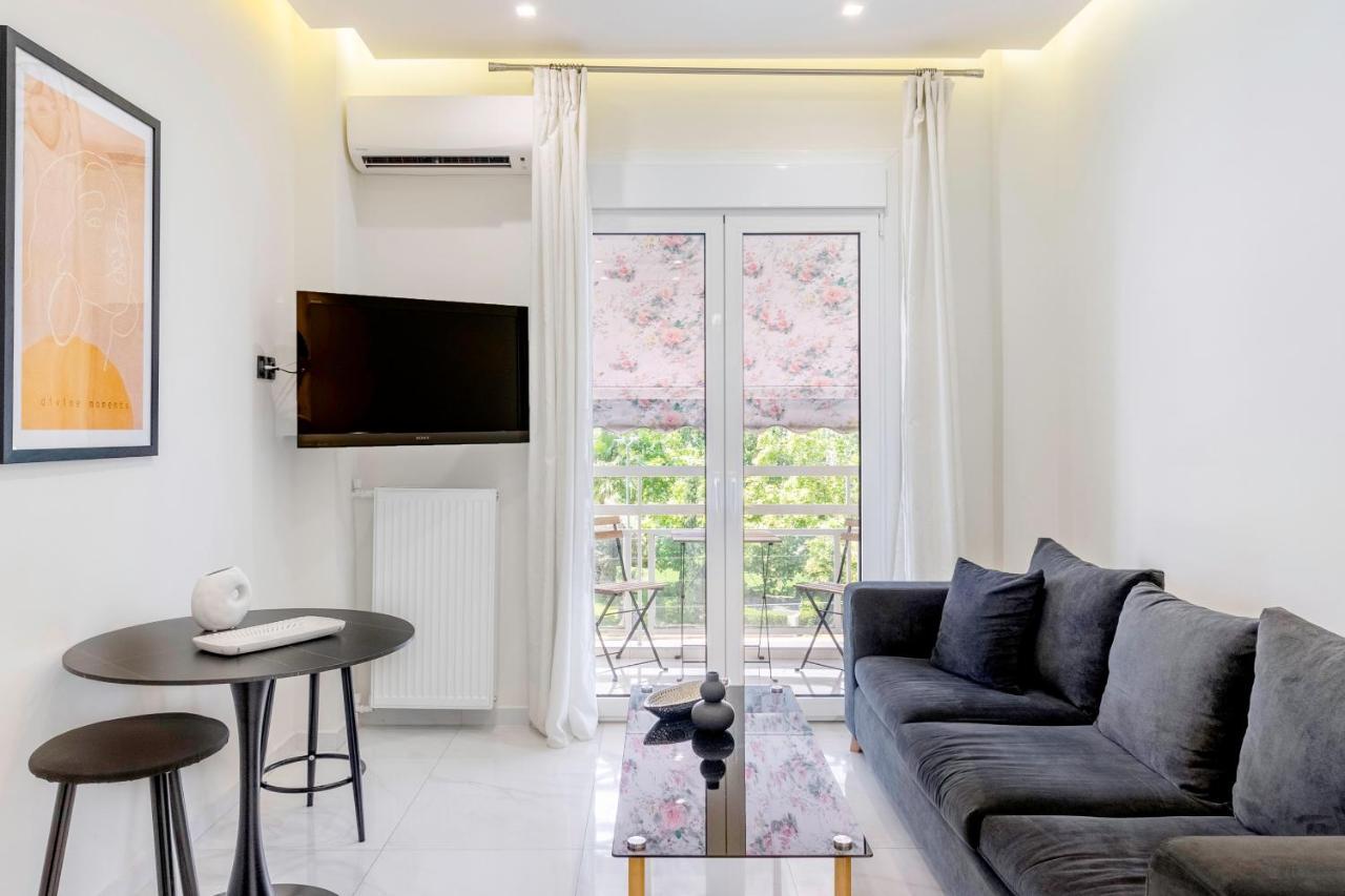 Central 2Br Apartment In The Heart Of Atény Exteriér fotografie