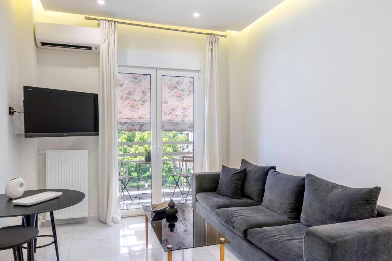 Central 2Br Apartment In The Heart Of Atény Exteriér fotografie