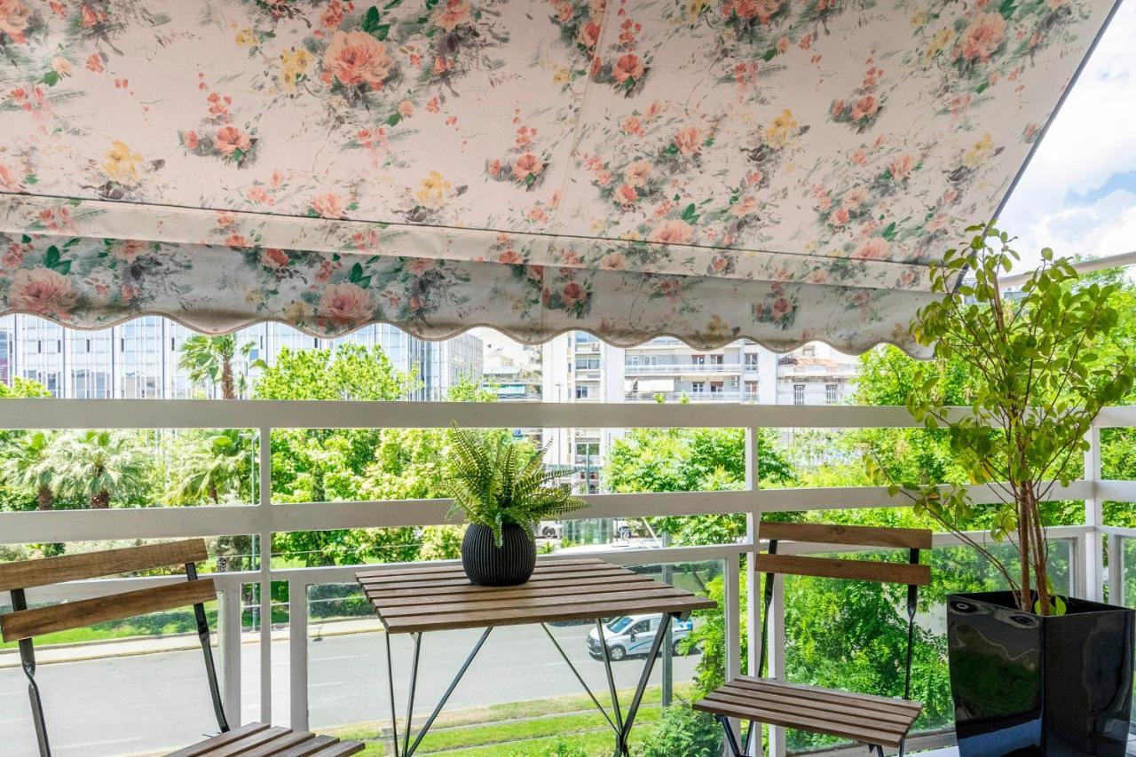 Central 2Br Apartment In The Heart Of Atény Exteriér fotografie
